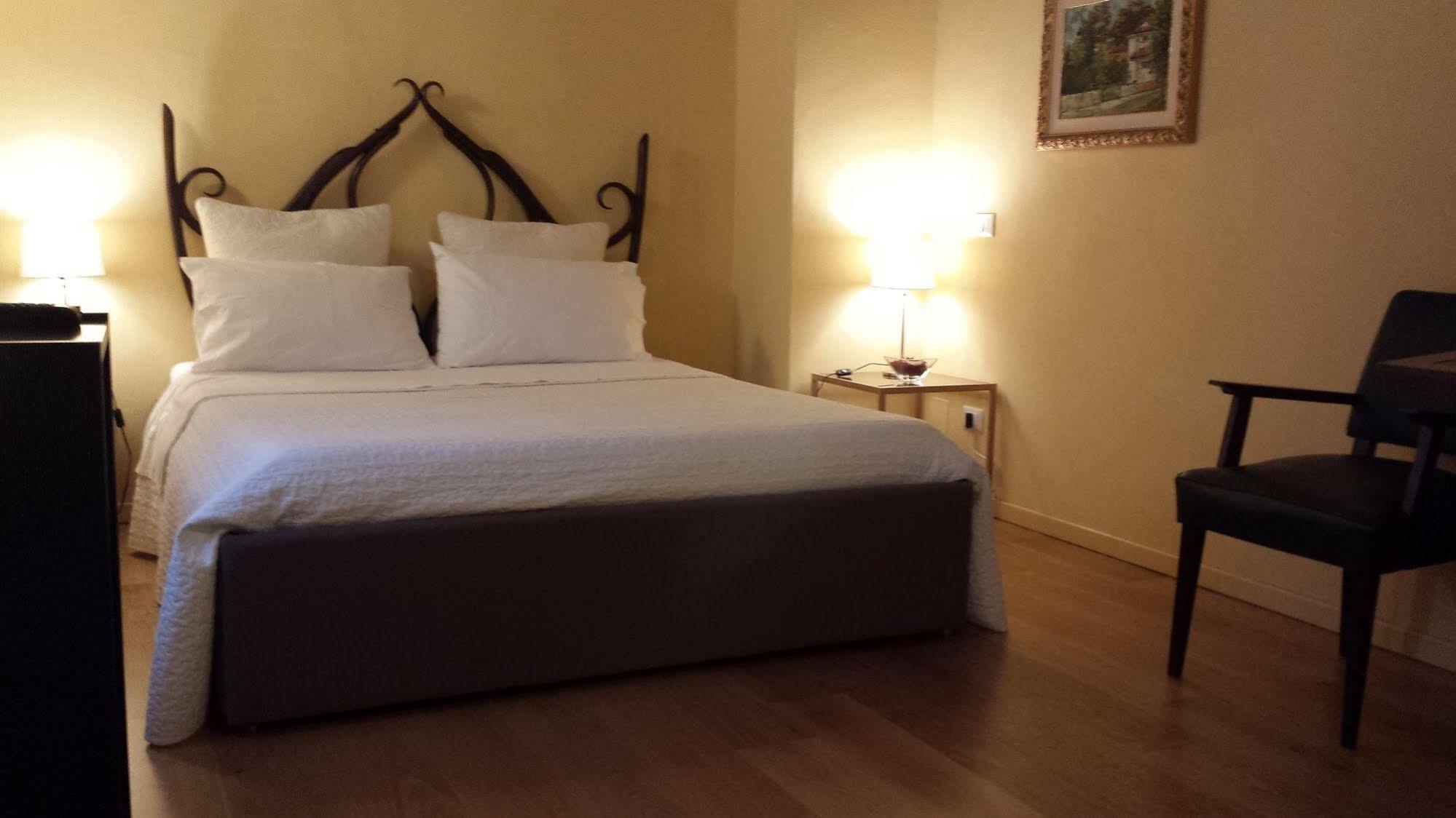 B&B Le Stanze Del Belriguardo Voghiera 外观 照片